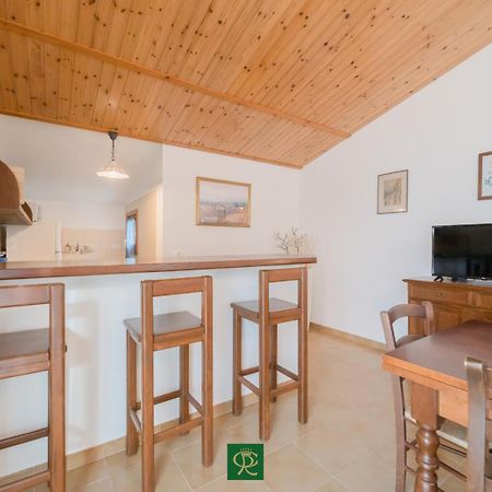 Albatros Aparthotel Capoliveri  Exteriör bild